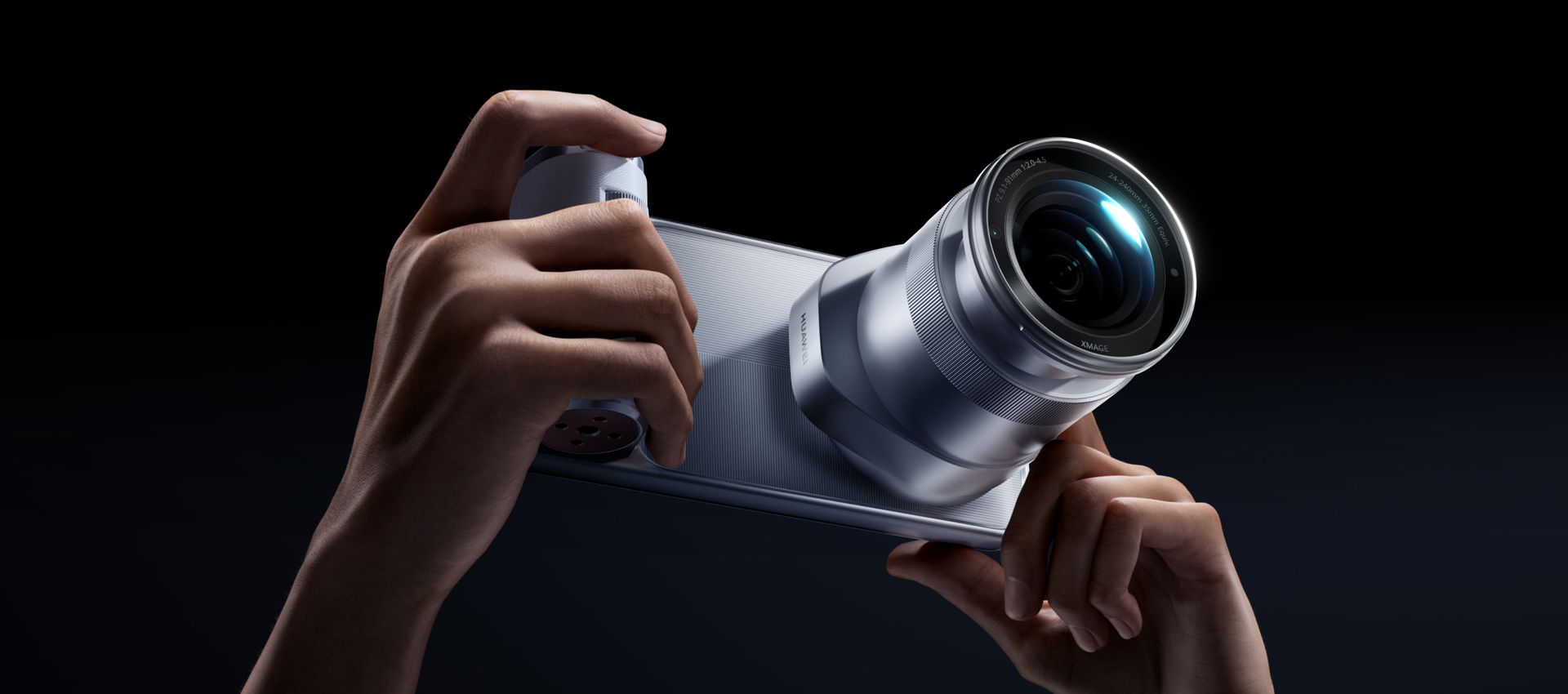 Huawei Mate 90 Pro Max Collector’s Edition with the optional Ruiying Z10 camera module attached.